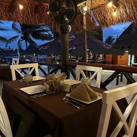 The Diving Lodge Downtown Puerto Morelos Bagian luar foto