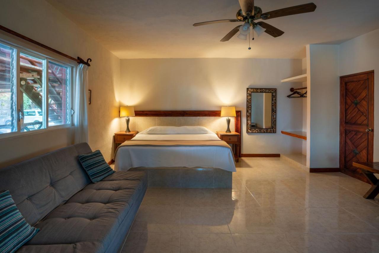 The Diving Lodge Downtown Puerto Morelos Bagian luar foto