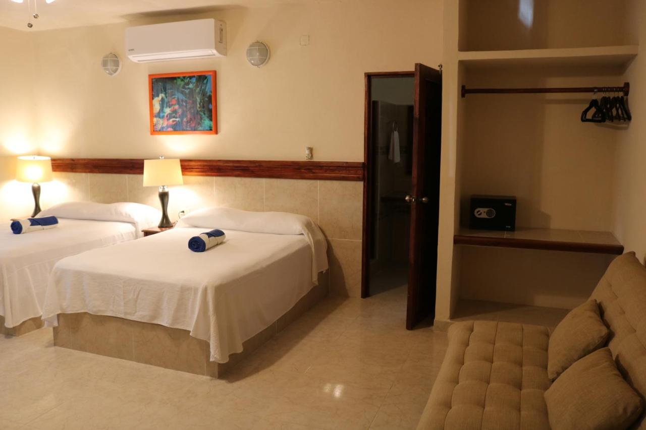 The Diving Lodge Downtown Puerto Morelos Bagian luar foto